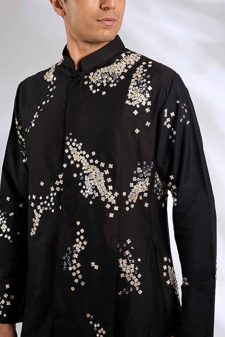 Black Katan Silk Hand Embroidered Kurta Set by Sahil Kochhar Men at Pernia's Pop Up Shop