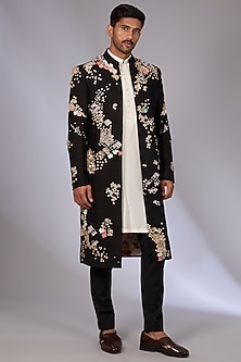 product-color-Black