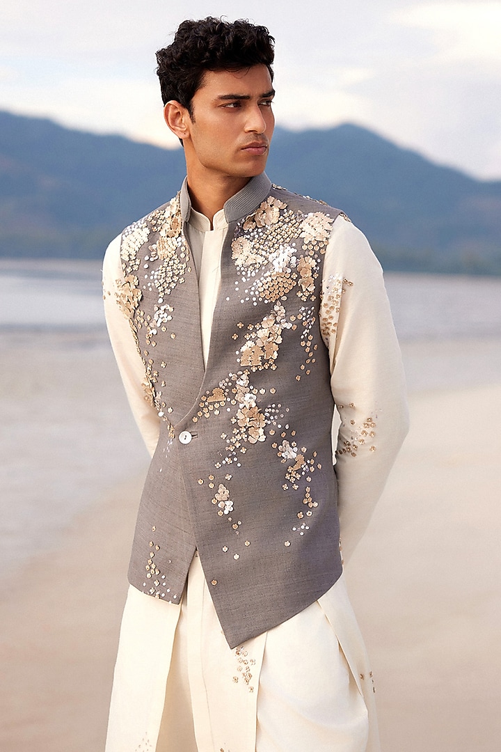 Grey Matka Silk Hand Embroidered Bundi Jacket by Sahil Kochhar Men at Pernia's Pop Up Shop
