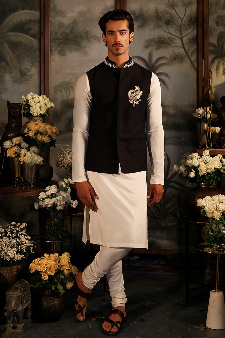 Black Matka Silk Hand Embroidered Bundi Jacket by Sahil Kochhar Men at Pernia's Pop Up Shop