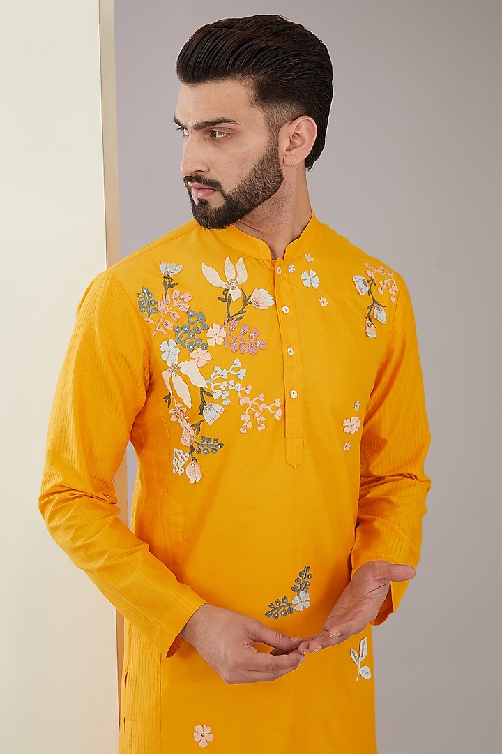 Mustard Katan Applique Hand Embroidered Kurta Set by Sahil Kochhar Men at Pernia's Pop Up Shop