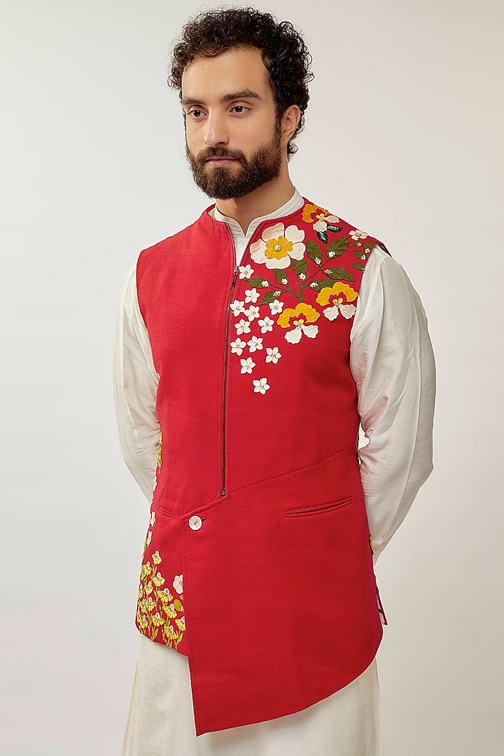 Red Silk Applique Embroidered Bundi Jacket by Sahil Kochhar Men