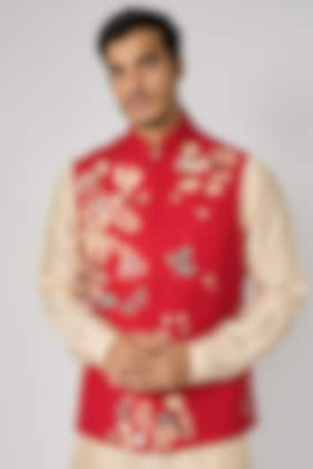 Red Silk Applique Embroidered Bundi Jacket by Sahil Kochhar Men