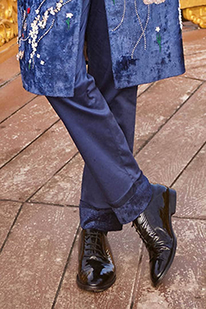 Blue Silk Velvet Hand Embroidered Groom Sherwani Set by Sahil Kochhar Men at Pernia's Pop Up Shop