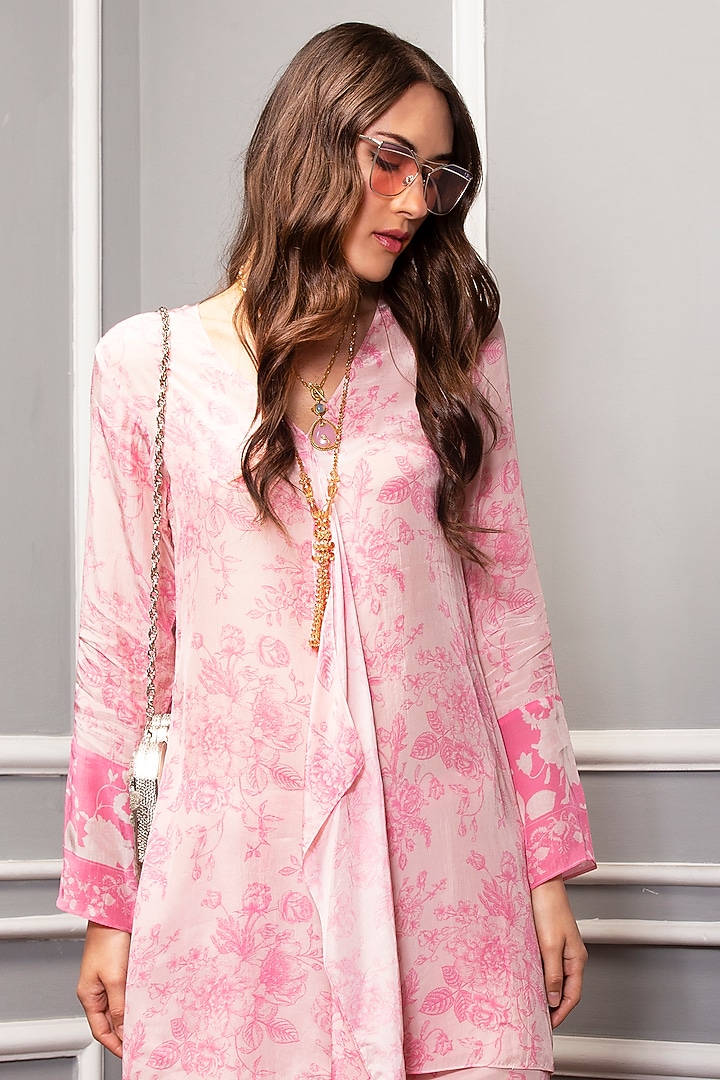 Blush Pink & Fuchsia Floral Printed Tunic Set by Sakshi Girri at Pernia's Pop Up Shop