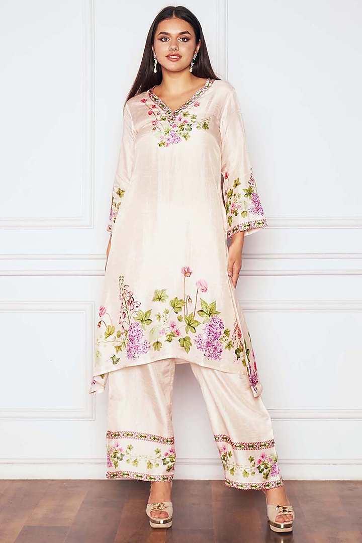 Ivory Dupion Silk Floral Printed Kurta Set by Sakshi Girri at Pernia's Pop Up Shop