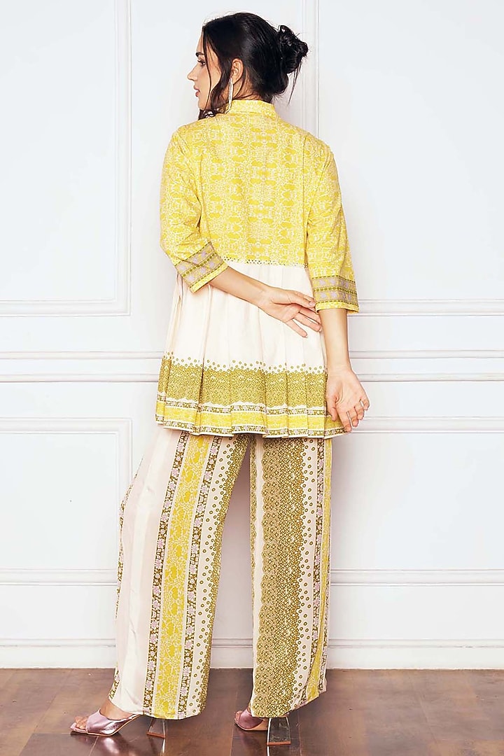 Yellow Cotton Poplin & Crepe Printed Co-Ord Set by Sakshi Girri at Pernia's Pop Up Shop