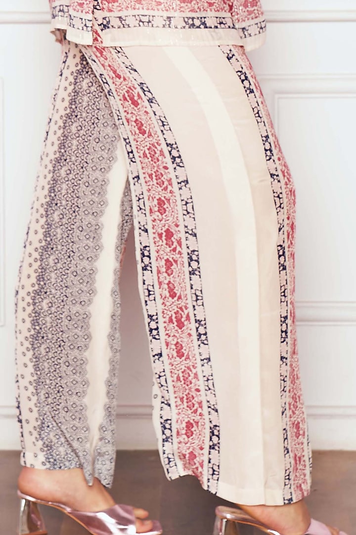 Blush Pink Georgette & Crepe Printed Co-Ord Set by Sakshi Girri at Pernia's Pop Up Shop