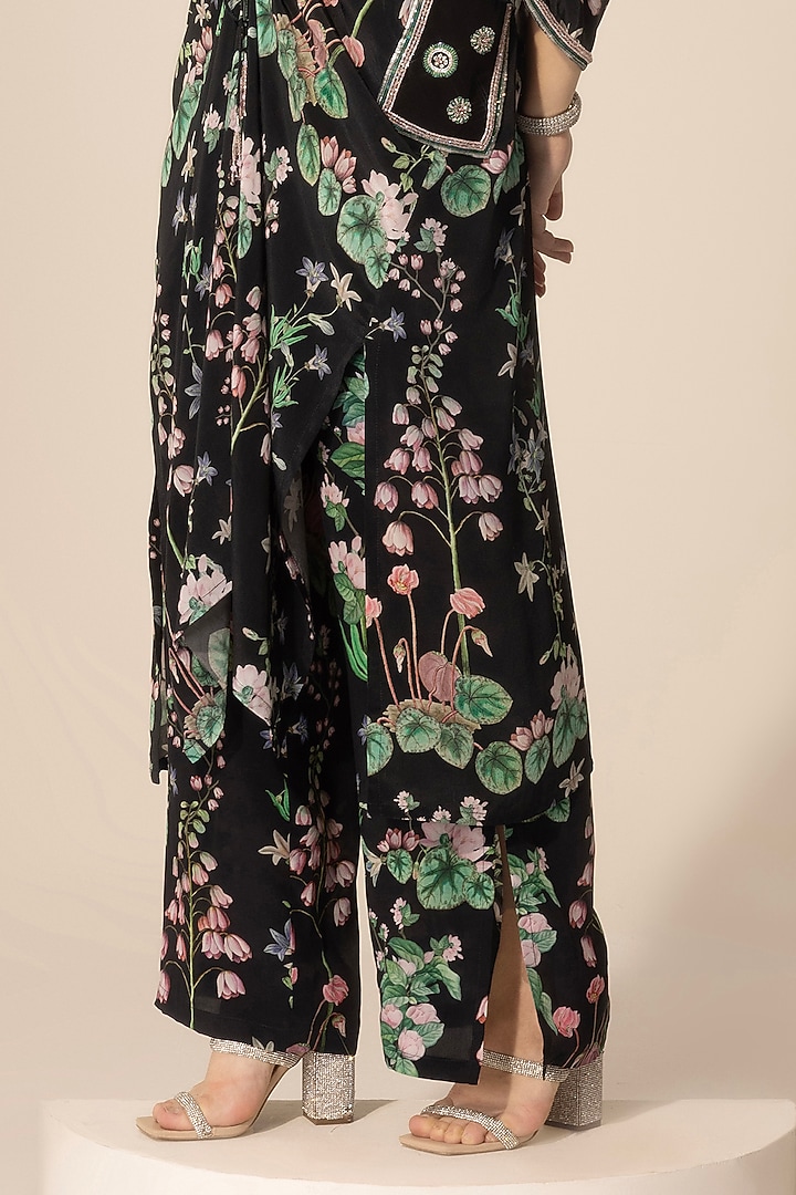 Black Crepe Botanical Printed Kaftan Set by Sakshi Girri at Pernia's Pop Up Shop