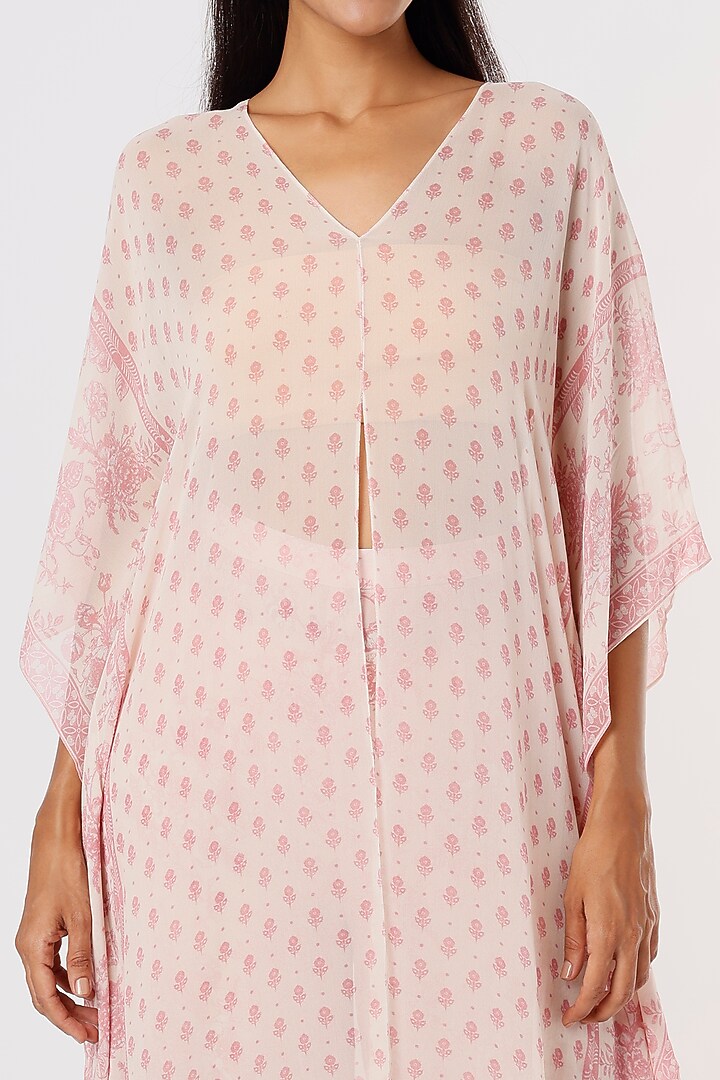Blush Pink Digital Printed Kaftan by Sakshi Girri at Pernia's Pop Up Shop