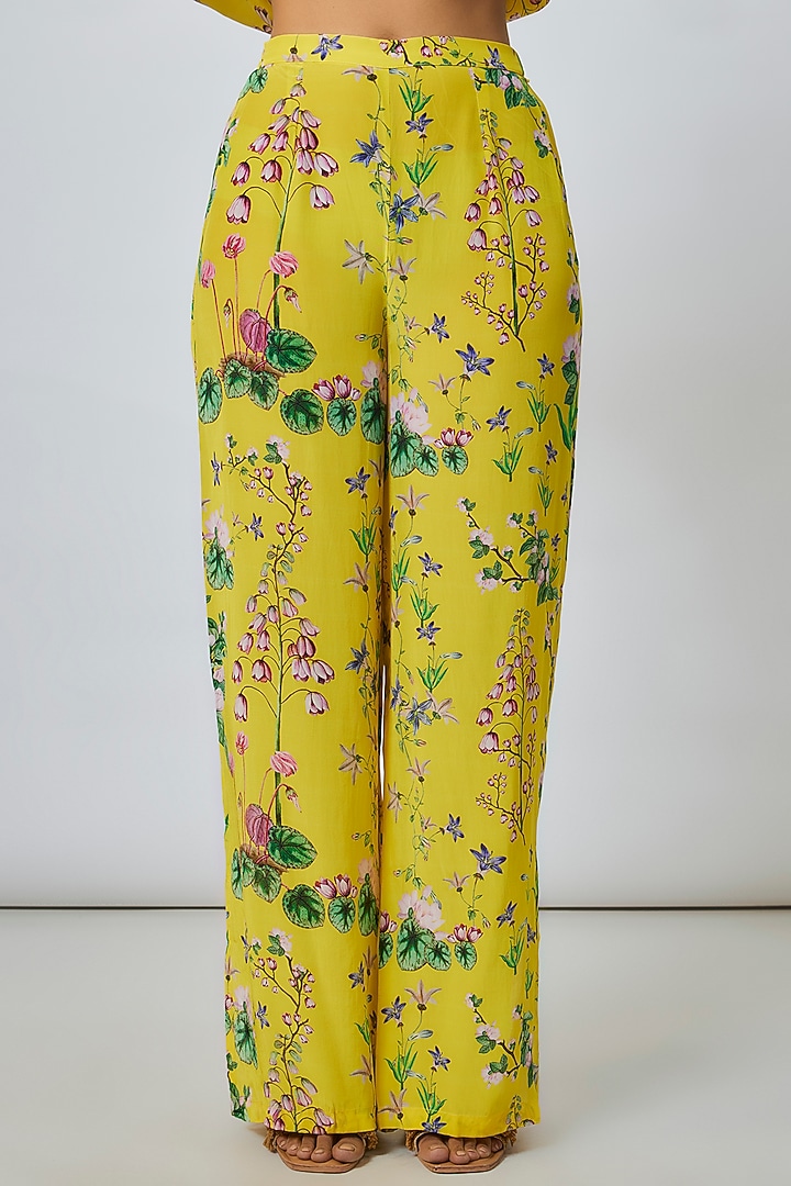 Yellow Crepe Botanical Printed Kaftan Set by Sakshi Girri at Pernia's Pop Up Shop