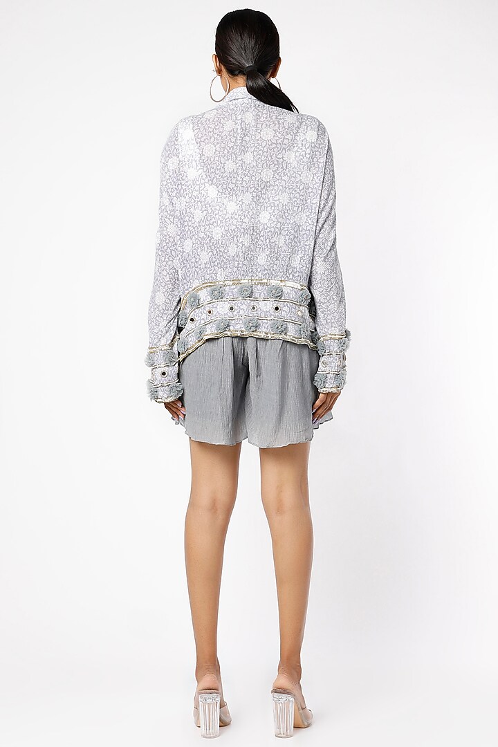 Grey Embroidered Co-Ord Set by Sakshi Girri at Pernia's Pop Up Shop