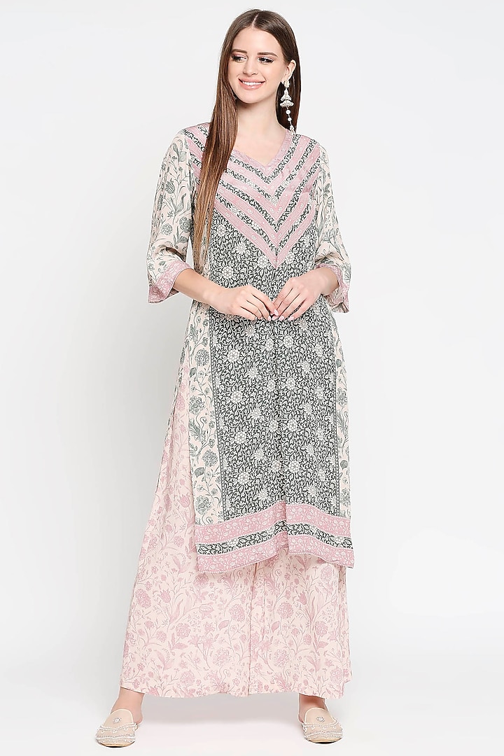 Pink & Green Floral Printed Kurta Set by Sakshi Girri at Pernia's Pop Up Shop