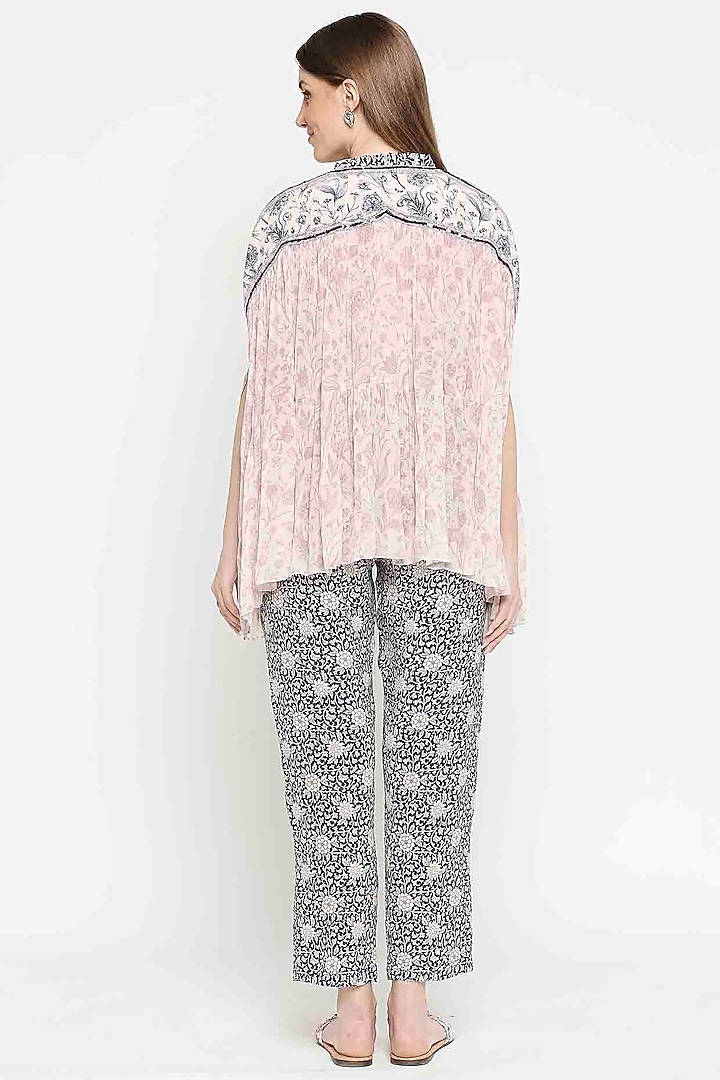 Blush Pink Chinon Chiffon & Crepe Floral Printed Kaftan Kurta Set by Sakshi Girri at Pernia's Pop Up Shop