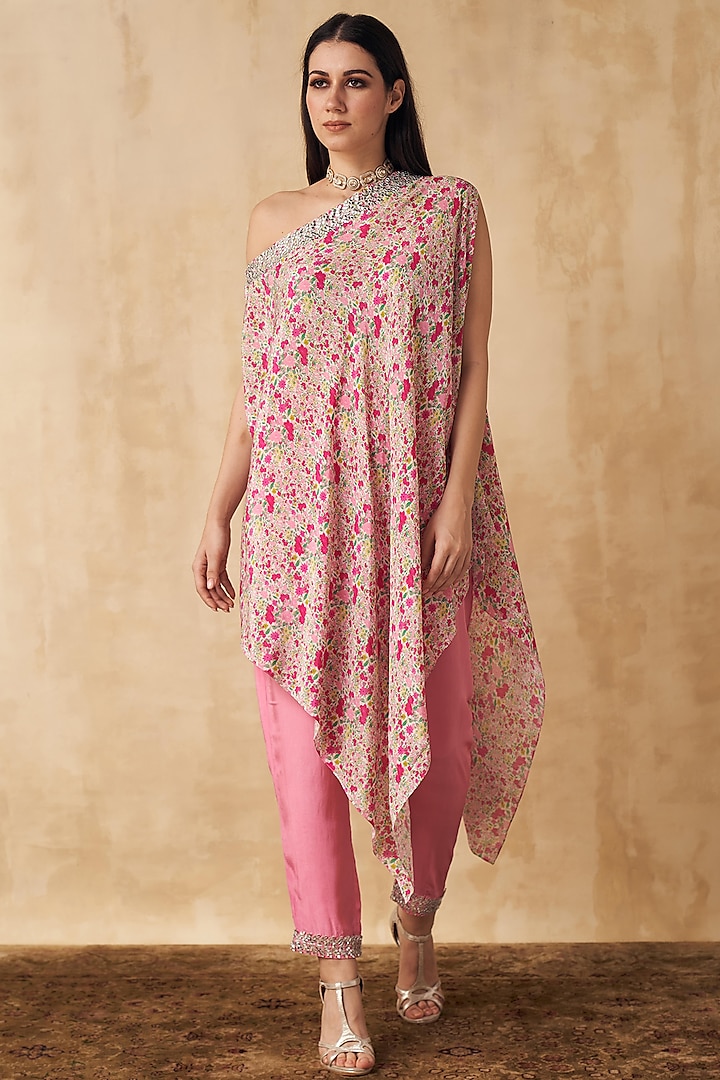 Pink Floral Printed Tunic Set by Sakshi Girri