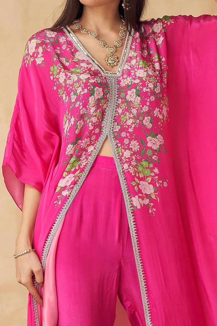 Fuchsia Pink Embellished Kaftan Set by Sakshi Girri at Pernia's Pop Up Shop
