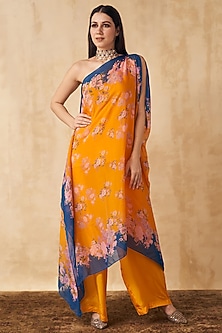 product-color-Yellow