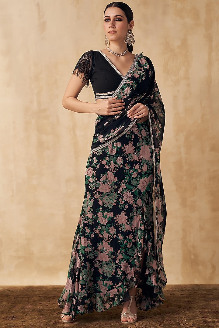 Black Printed Pre-Stitched Saree Set by Sakshi Girri