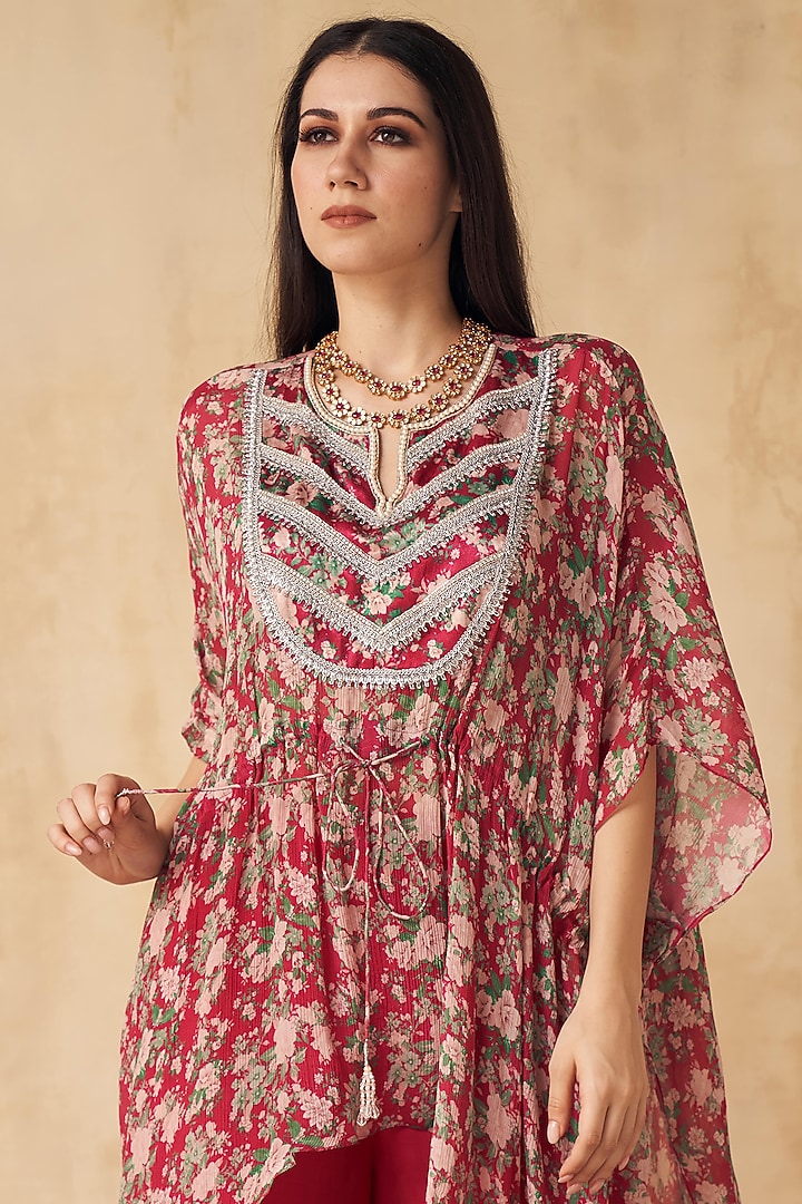 Ruby Pink Printed & Embellished Kaftan Set by Sakshi Girri at Pernia's Pop Up Shop