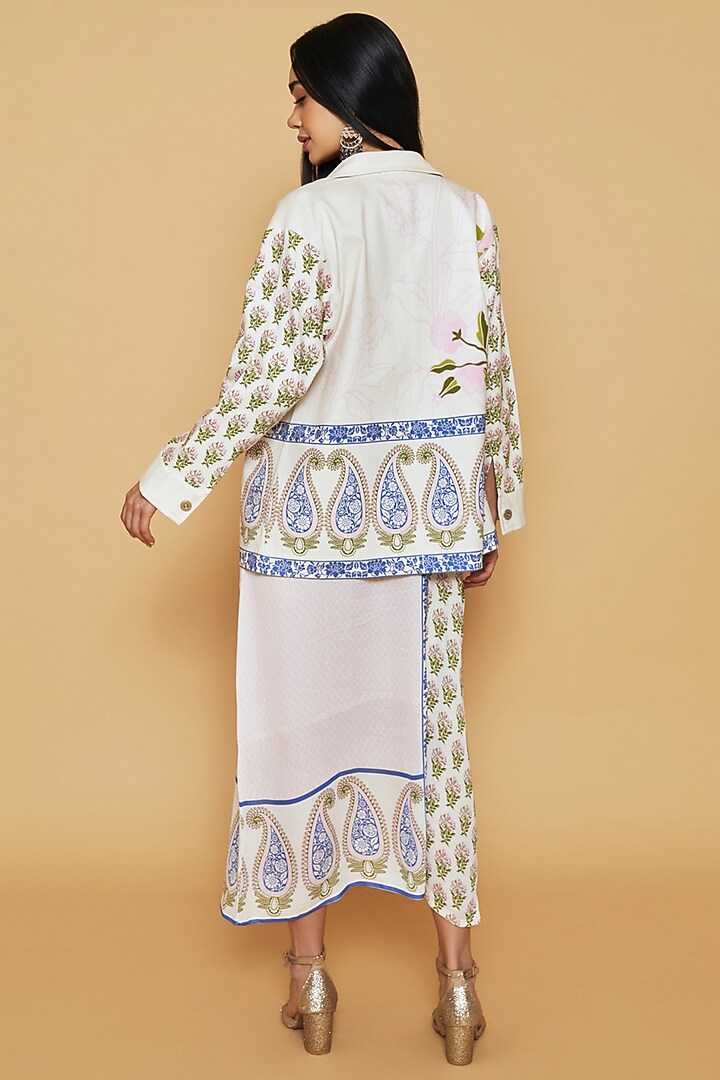 Ivory & Blue Cotton Twill Floral Printed Jacket by Sakshi Girri at Pernia's Pop Up Shop
