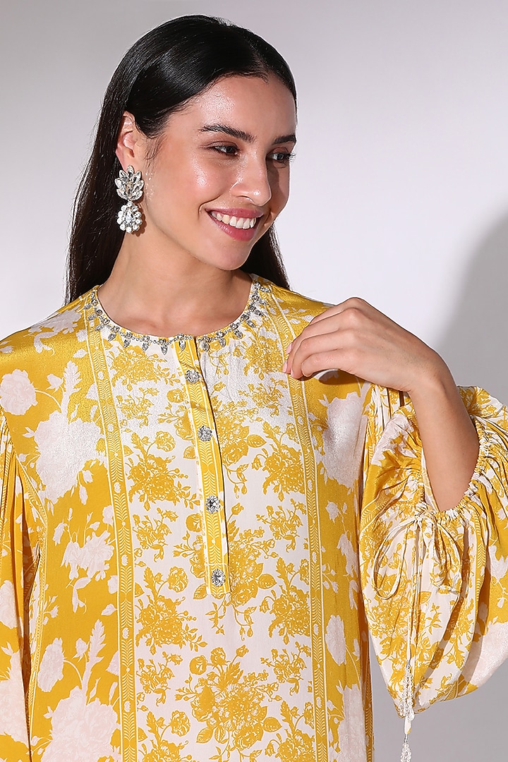 Mustard Yellow Crepe Floral Printed Tunic by Sakshi Girri at Pernia's Pop Up Shop