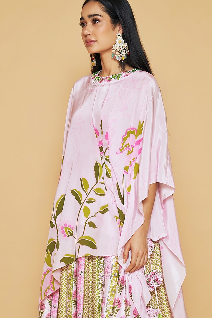 Pink Dupion Silk Floral Printed Jacket Wedding Lehenga Set by Sakshi Girri at Pernia's Pop Up Shop