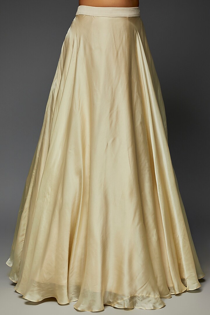 Ivory Georgette Organza Lehenga Set by Saloni Jain at Pernia's Pop Up Shop