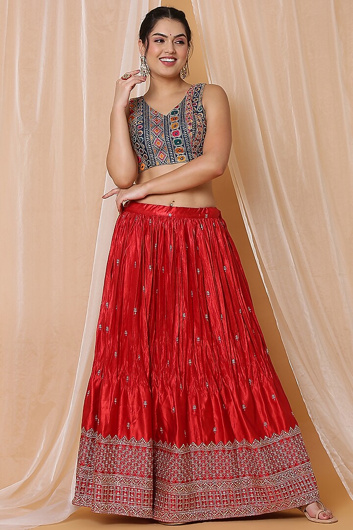 Navy Blue Silk Thread Embroidered Blouse by Salwar Studio at Pernia's Pop Up Shop