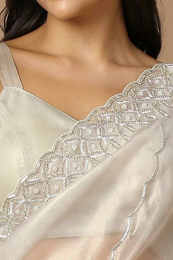 Off-White Organza Cutdana Embroidered Party Wear Saree Set by Salwar Studio at Pernia's Pop Up Shop