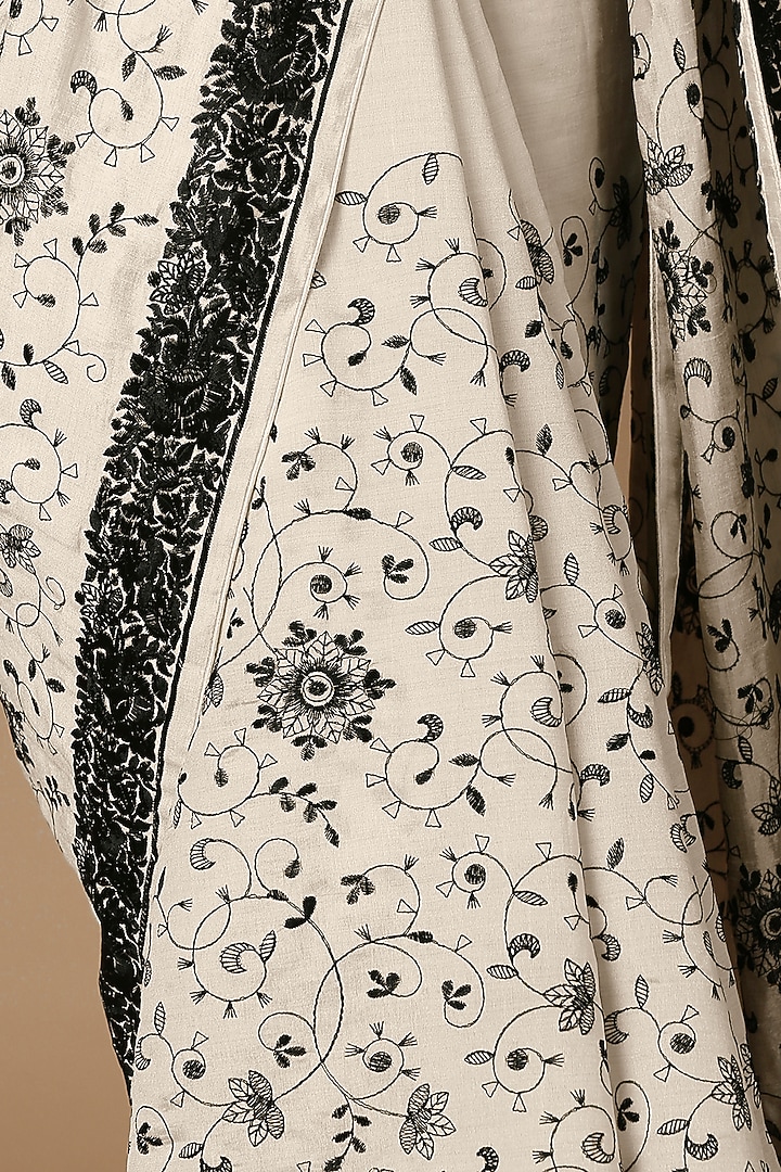 Off-White & Black Tussar Silk Floral Embroidered Festive Saree Set by Salwar Studio at Pernia's Pop Up Shop