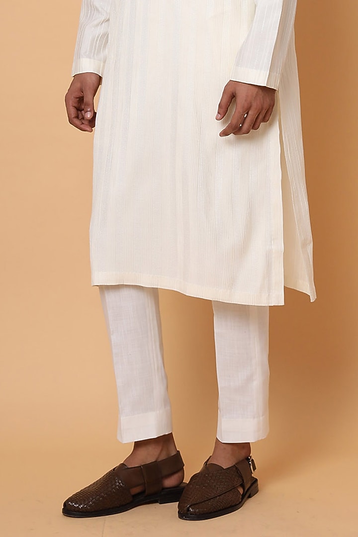 White Cotton Silk Embroidered Kurta Set by SALVE at Pernia's Pop Up Shop