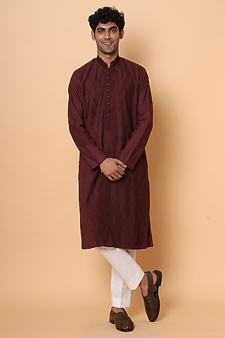 Maroon Cotton Silk Kurta Set by SALVE