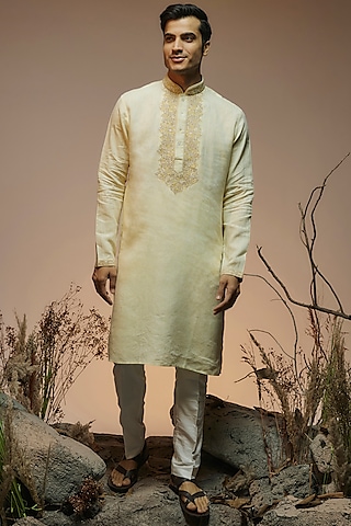 Yellow Linen Resham & Beads Embroidered Handcrafted Kurta by SAMMOHAN