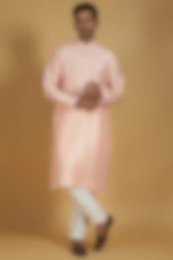 Peach Pure Silk Kashmiri Embroidered Kurta by SAMMOHAN at Pernia's Pop Up Shop