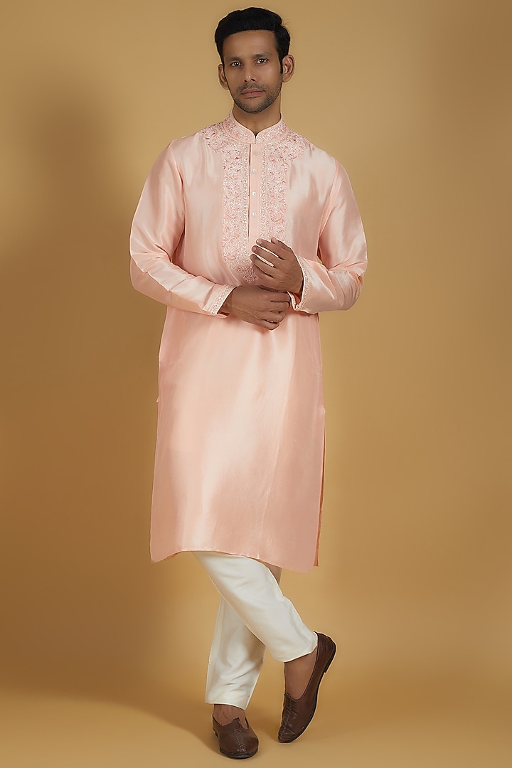 Peach Pure Silk Kashmiri Embroidered Kurta by SAMMOHAN at Pernia's Pop Up Shop