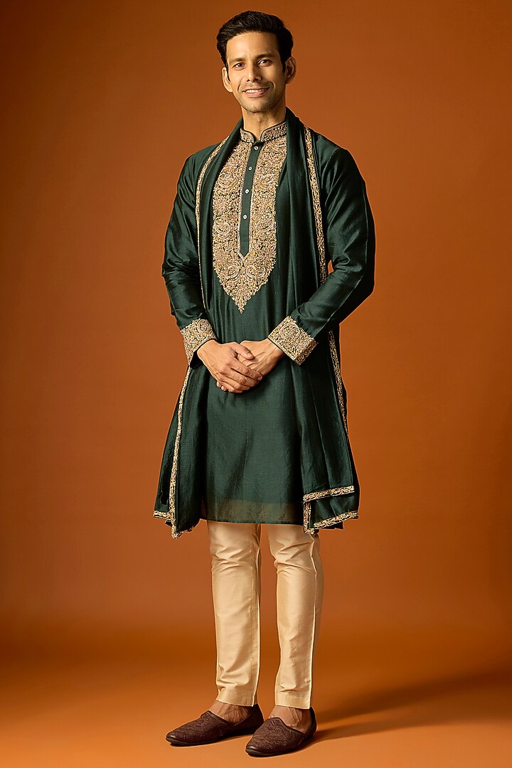 Emerald Green Silk Embroidered Kurta Set by SAMMOHAN at Pernia's Pop Up Shop