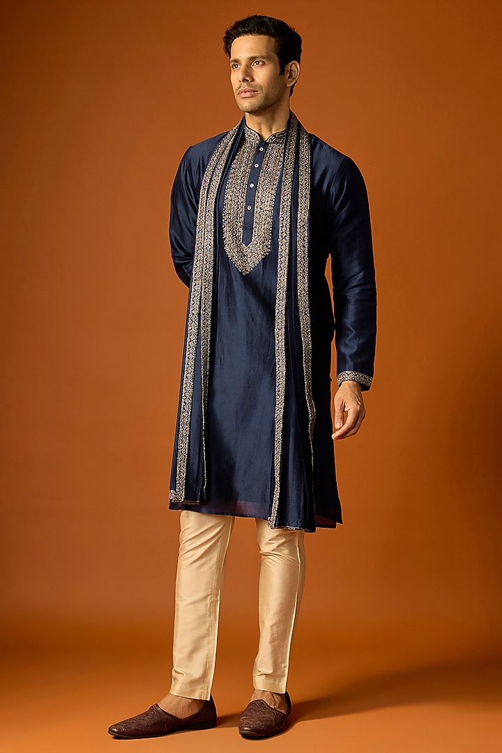 Navy Blue Silk Embroidered Kurta Set by SAMMOHAN at Pernia's Pop Up Shop