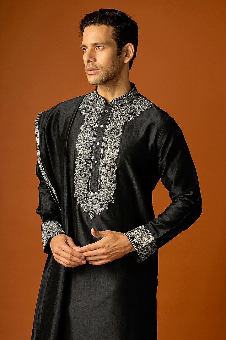 Black Silk Embroidered Kurta Set by SAMMOHAN at Pernia's Pop Up Shop