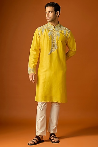 Yellow Silk Embroidered Kurta Set by SAMMOHAN
