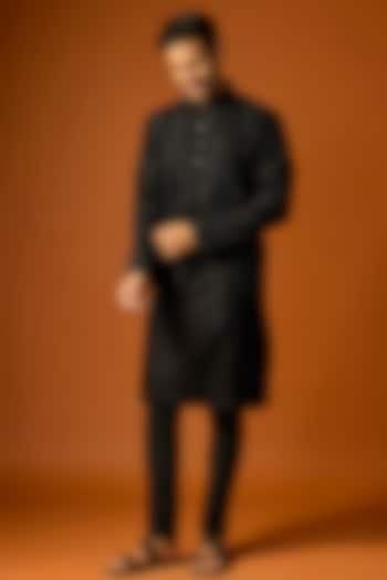 Black Silk Embroidered Kurta Set by SAMMOHAN at Pernia's Pop Up Shop