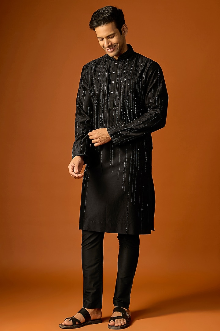 Black Silk Embroidered Kurta Set by SAMMOHAN at Pernia's Pop Up Shop