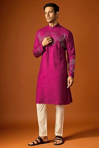 Pink Silk Embroidered Kurta Set by SAMMOHAN