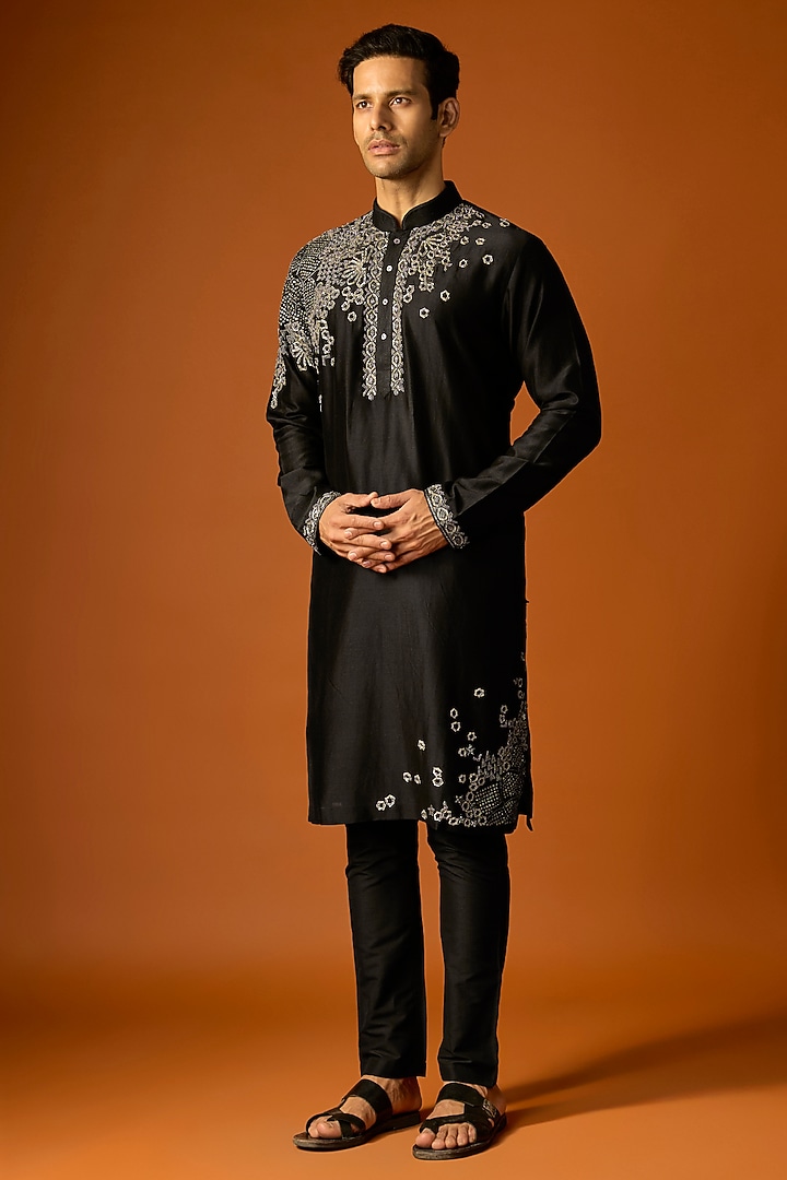 Black Silk Embroidered Kurta Set by SAMMOHAN at Pernia's Pop Up Shop