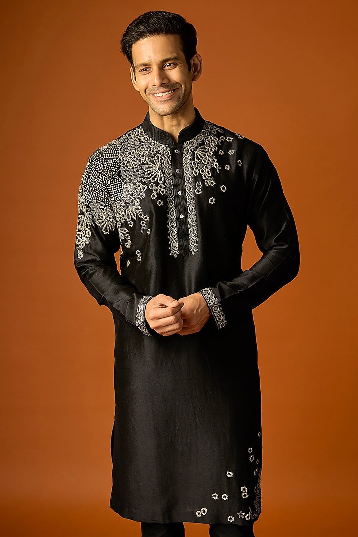 Black Silk Embroidered Kurta Set by SAMMOHAN at Pernia's Pop Up Shop