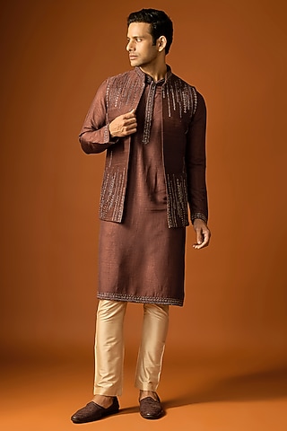 Brown Silk Embroidered Bundi Jacket Set by SAMMOHAN