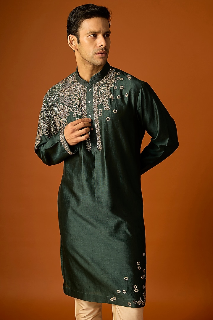 Green Silk Embroidered Kurta Set by SAMMOHAN at Pernia's Pop Up Shop
