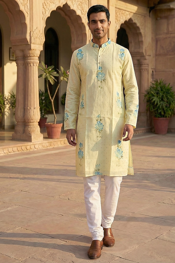 Yellow Cotton Blend Kurta by SAMMOHAN at Pernia's Pop Up Shop