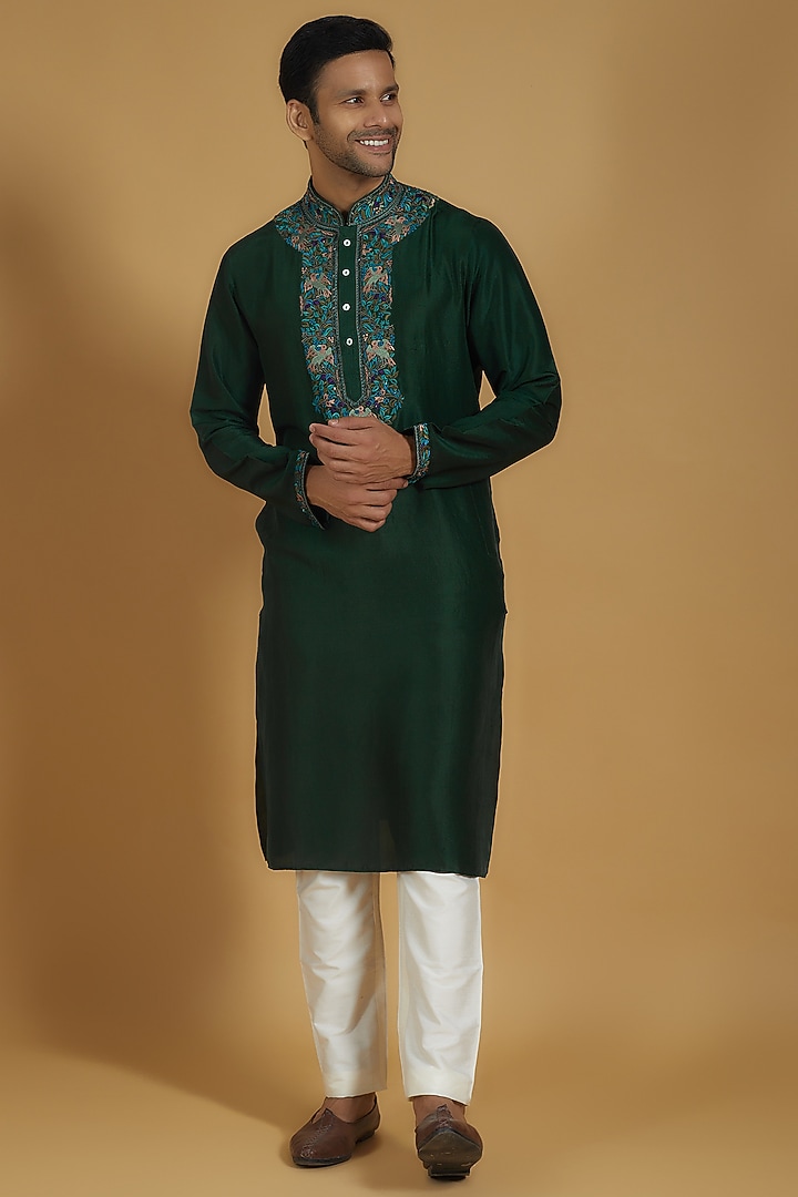 Emerald Green Pure Silk Kashmiri Embroidered Kurta by SAMMOHAN at Pernia's Pop Up Shop
