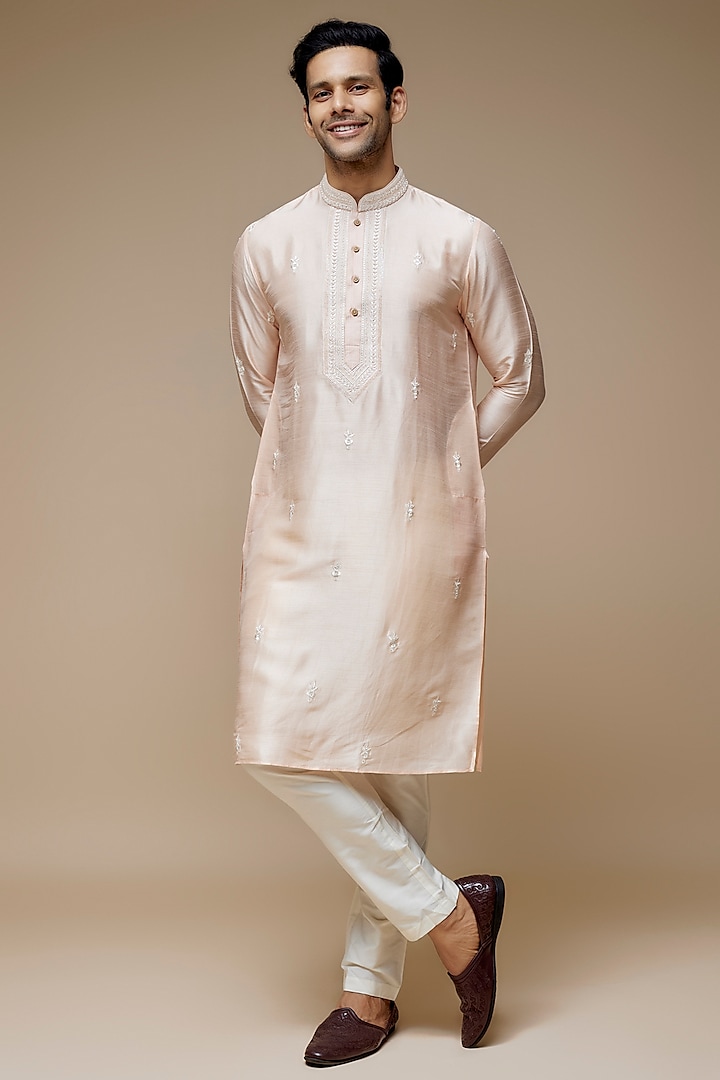 Peach Tussar Hand & Machine Embroidered Handcrafted Kurta Set by SAMMOHAN at Pernia's Pop Up Shop