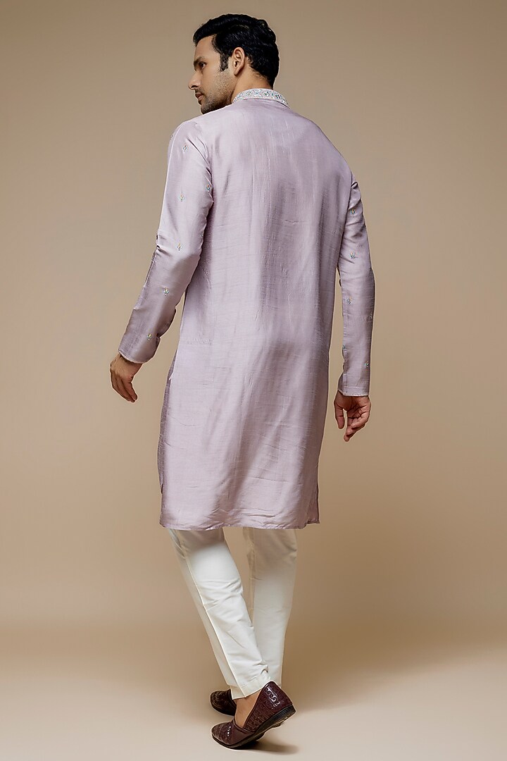Lavender Tussar Abla Hand & Machine Embroidered Handcrafted Kurta Set by SAMMOHAN at Pernia's Pop Up Shop